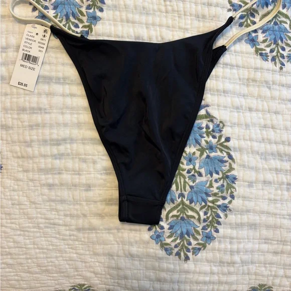 Black and white bikini bottom NWT pacsun size M - Picture 4 of 4